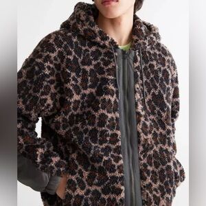 NWOT ($99) Urban Outfitters Leopard Print Fleece Hooded Jacket Unisex Small